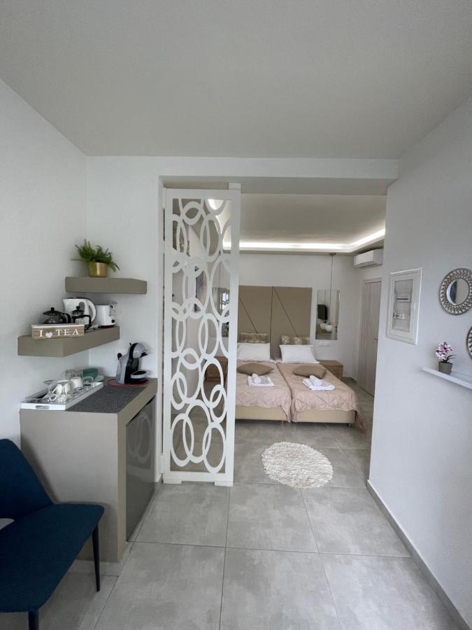 Sea View Apts & Suites By Pachiplex มาเลีย ภายนอก รูปภาพ